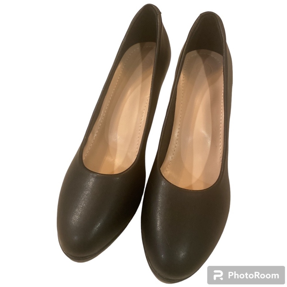 Perfect plain black pumps 3 inch heel 9.5 NEW - Picture 4 of 5